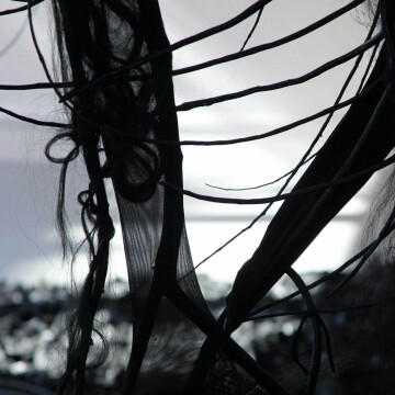 Visite libre de l'exposition « Inkarna » de Yosra Mojtahedi