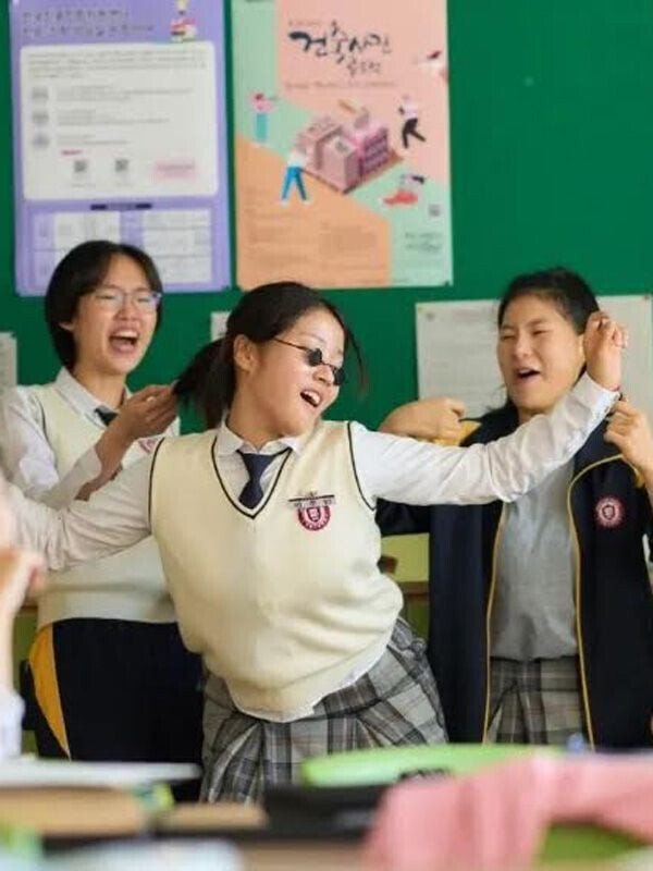 The World of Love / Rencontre avec Célia de @CeliaAtParis