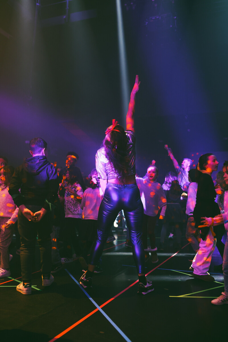 Saison Vagabonde : Mini M.A.D - Cie R14