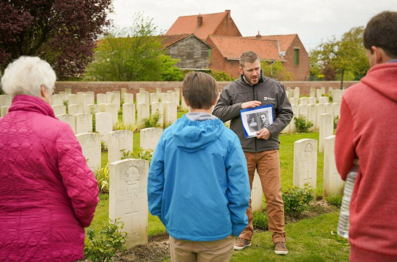 Visite guidée " Les Australiens venus d'ailleurs" au Cimetière Militaire de Pheasant Wood
