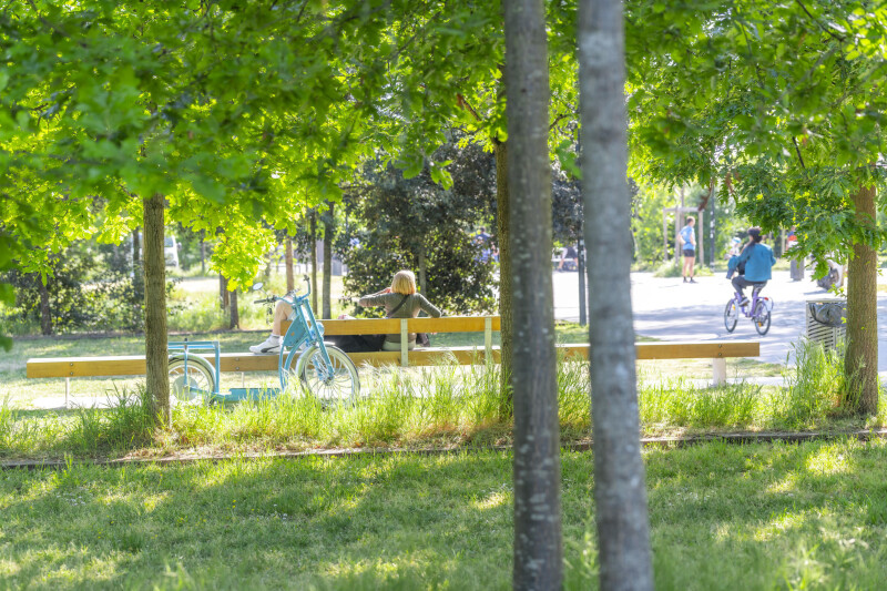 Bordeaux Rive droite, du jardin botanique à la caserne Niel