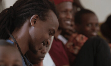 A l'ombre des collines, documentaire de Laëtitia Gaudin-Le Puil et Anne Jochum