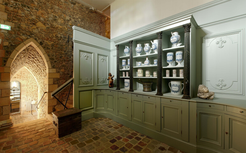 Visite guidée : entre apothicairerie et jardins