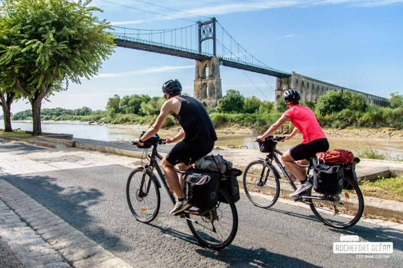 D’un pont à l’autre, au fil de la Charente à vélo