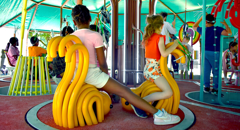 Saule et les Hooppies au Centre d'art contemporain Les Tanneries