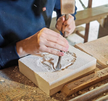 Expérience de Destination : Je taille la pierre à l’Abbaye de la Lucerne