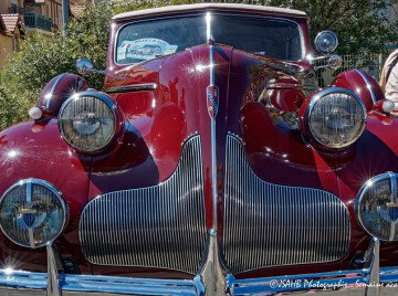 Festival La Semaine Acadienne : rassemblement de véhicules de collection et de prestige