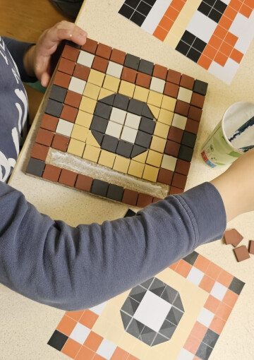 « La classe, l’œuvre ! » - Tous Mosaïstes ! (VENDREDI 22 MAI)