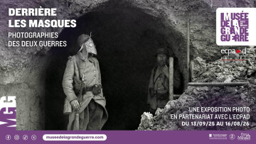 Exposition "Derrière les masques. Photographies des deux guerres"