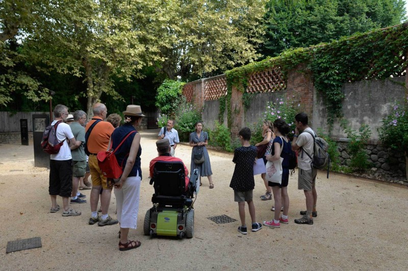 Balade dans Les Mages