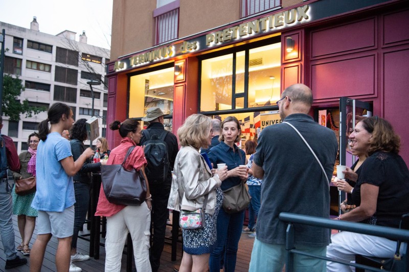 Bienvenue au Terminus des prétentieux