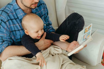 Lire avec son bébé