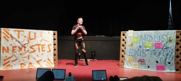 Conférence gesticulée L'art de la joie handie à Vendôme