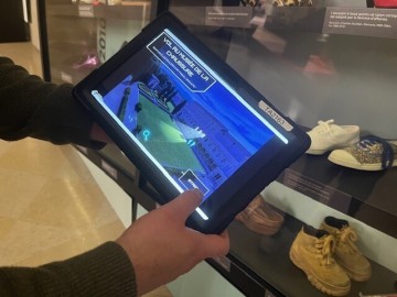 Jeu d'enquête "Vol au musée de la Chaussure"