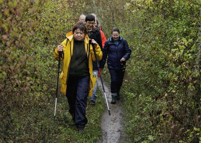 Une boucle d'Oise, entre ville nouvelle et colza