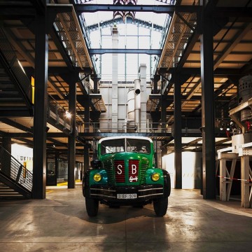 Présentation des productions des étudiants de la filière DNMADE Graphisme du lycée Ambroise Vollard.