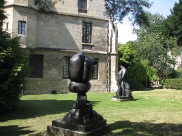 Concert dans le jardin du Musée Tavet