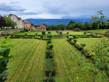 Visite libre des jardins du château de l'Arthaudière
