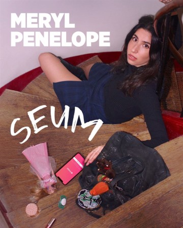 Meryl Penelope dans Seum