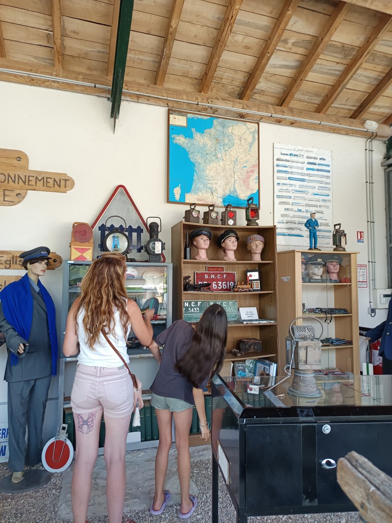 Enquête policière "le crime du train le Petit Mairat" en semi-nocturne.