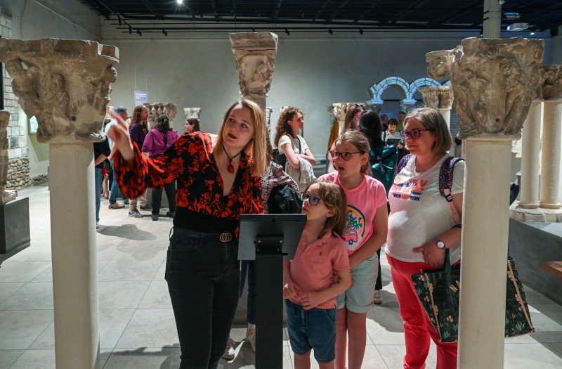 Visites éclairs : Détails et secret du Cloître