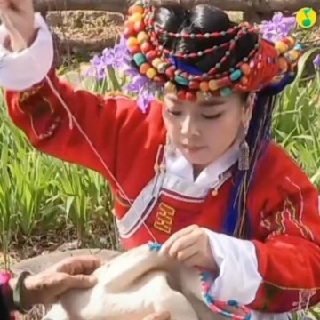 Nu Guo – Au Nom De La Mère, par Francesca ROSATI FREEMAN