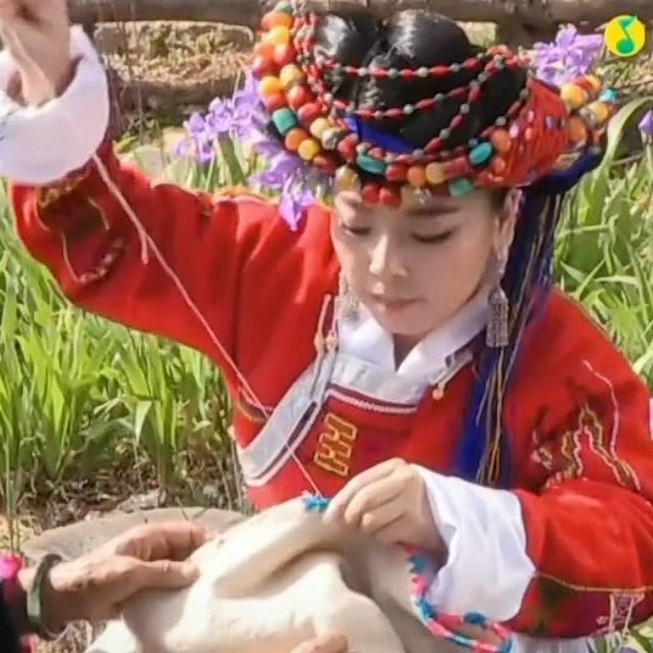 Nu Guo – Au Nom De La Mère, par Francesca ROSATI FREEMAN