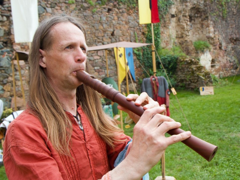 Spectacle" Guy le troubadour"