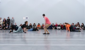 Activation de « Rule Game 5 » de Trisha Brown