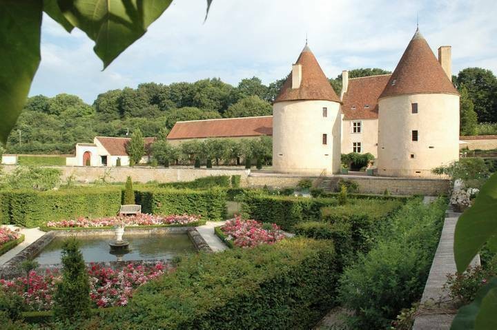 Visite des jardins du château de Corbelin