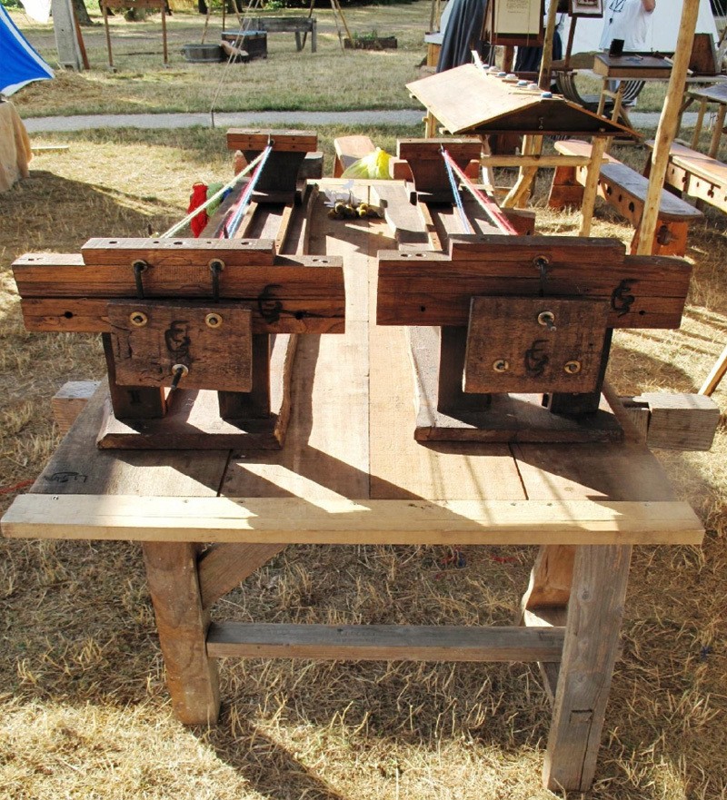 Atelier cordes et taille de pierre