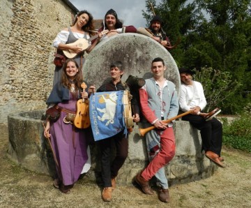 Initiation à la danse et aux musiques médiévales