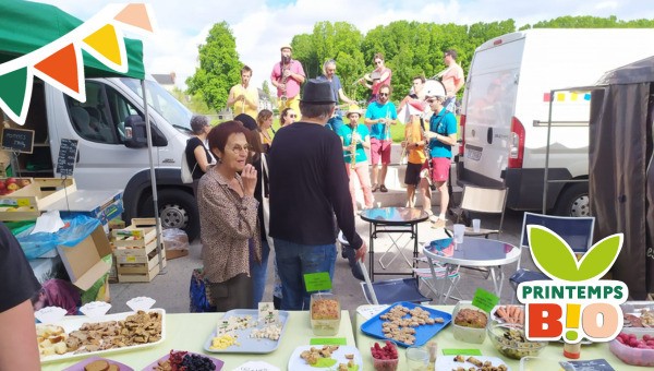 Le marché bio fête le printemps