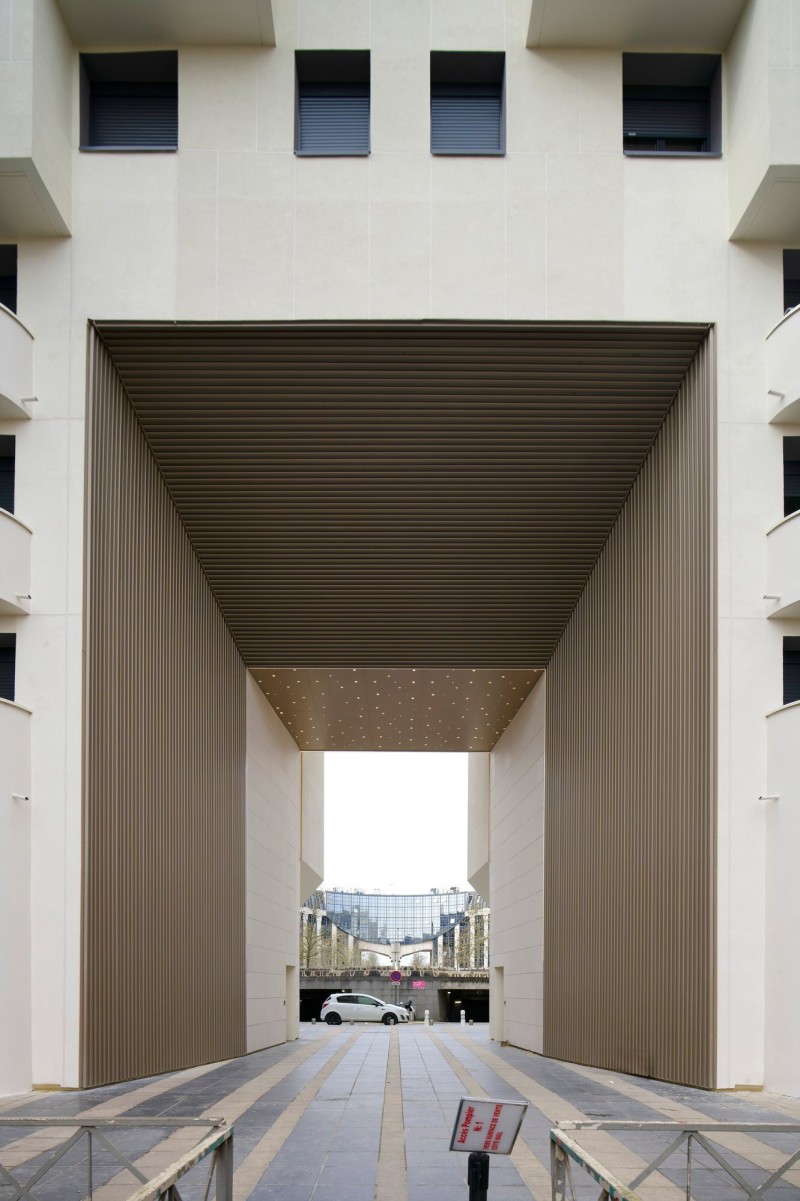 Inauguration des travaux de réhabilitation de la résidence Les Reflets à Montigny-le-Bretonneux