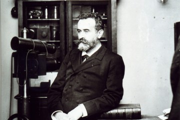 Exposition LA SCIENCE À LA POURSUITE DU CRIME. ALPHONSE BERTILLON, PIONNIER DES EXPERTS POLICIERS