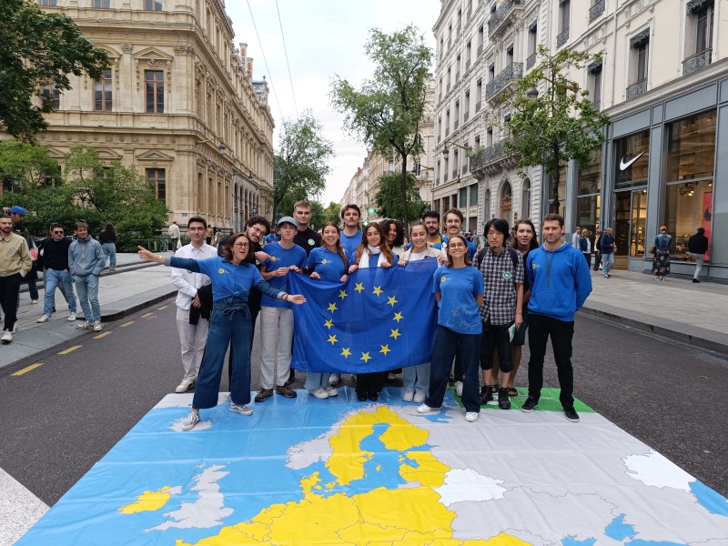 Sensibiliser le public à l'Europe