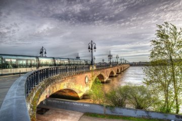 Bordeaux sous la pluie ! Où va l'eau ?avec Percevoir