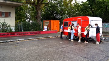 Exposition sonore et visuelle aux bains-douches Delessert