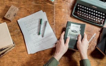 Atelier - Cinéma documentaire "Voix off et détournement d'images"