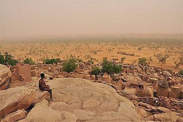 causerie sur la vie au Mali par le Père Joseph Dembélé