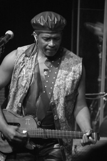 [JAZZ SUR SON 31] LEÇON D'AFRO-JAZZ : PI DJOB & AFROSOULL GANG