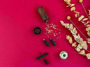 Atelier création rouge à lèvres et vernis à ongles