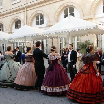 Bal du nouvel an : Second Empire
