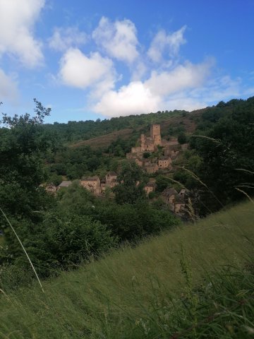 Profitez d'une visite guidée dans l'un des « Plus Beaux Villages de France »