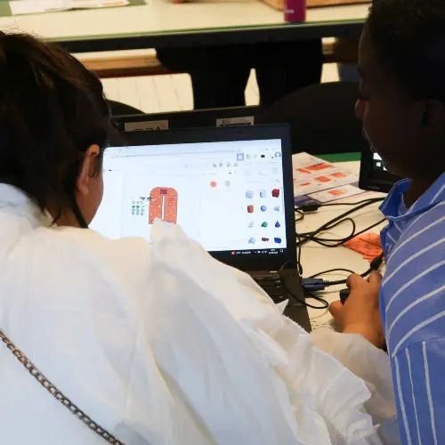 Atelier orientation INDULO : découvrez l'impression 3D et ses métiers