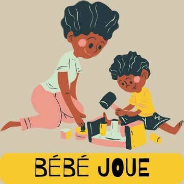 Bébé joue