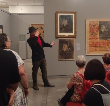 La visite de l’invité mystère au musée Toulouse-Lautrec
