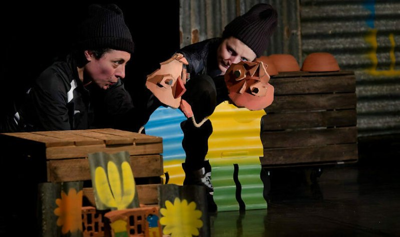 [Théâtre d'objets] Tu sais siffler Berra ?