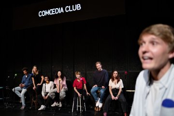 Stand-up