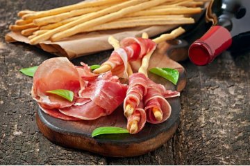 Charcuteries de Nouvelle Aquitaine et vins du monde